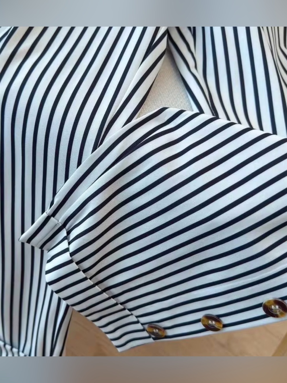 NEW SHEIN Aurora Silk Black & White Vertical Stripe Straight Drawstring Pants - Picture 3 of 9
